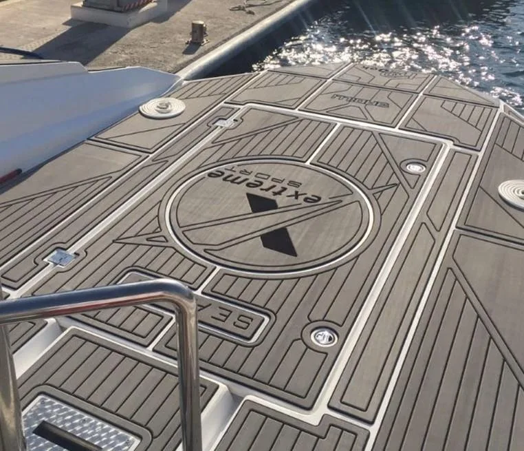 SWIM PLATFORM FLOORING